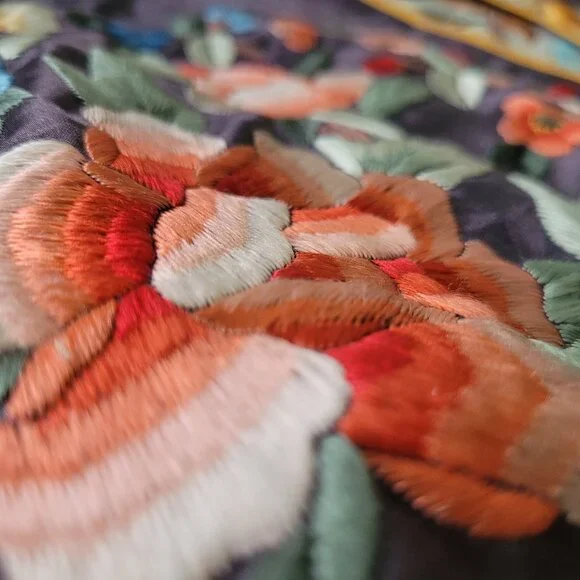 Vintage Silk Golden Bee Chinese Robe, sz S-L - Picture 4 of 16